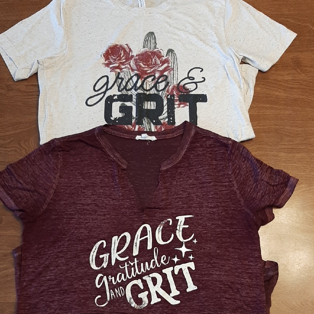 Grace And Grit Women's T-shirts